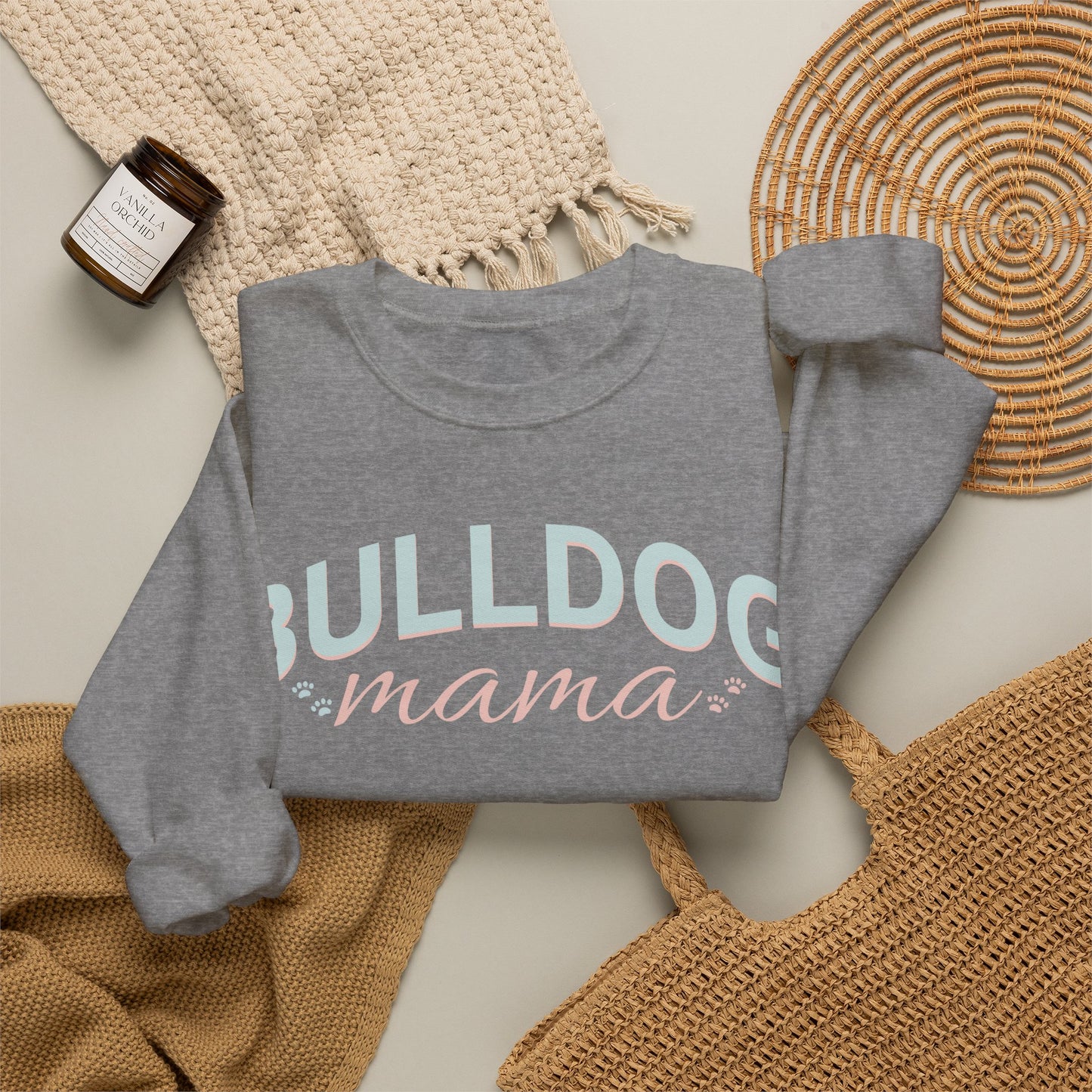 Bulldog Mom Sweatshirt  Bulldog Mom Sweatshirt,  Bulldog Crewneck, Dog Lover Sweatshirt, Bulldog  Sweater, Dog Mom, gift for mom,